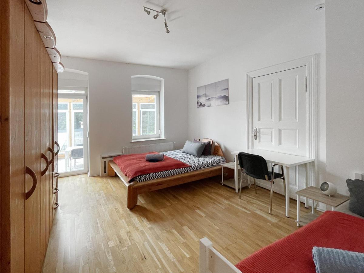 Kolonie Rontgental Schwanenburg Apartments מראה חיצוני תמונה