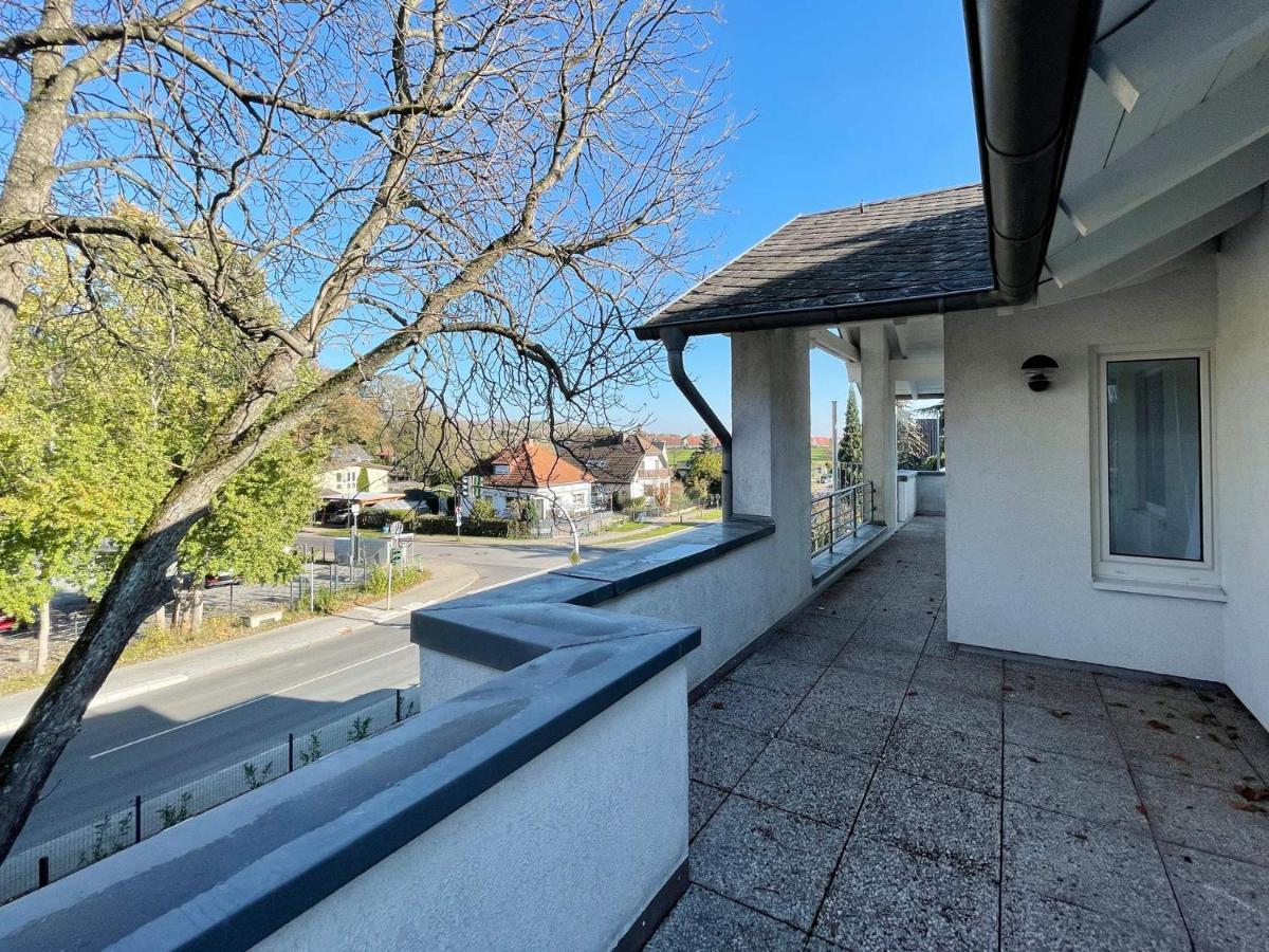 Kolonie Rontgental Schwanenburg Apartments מראה חיצוני תמונה