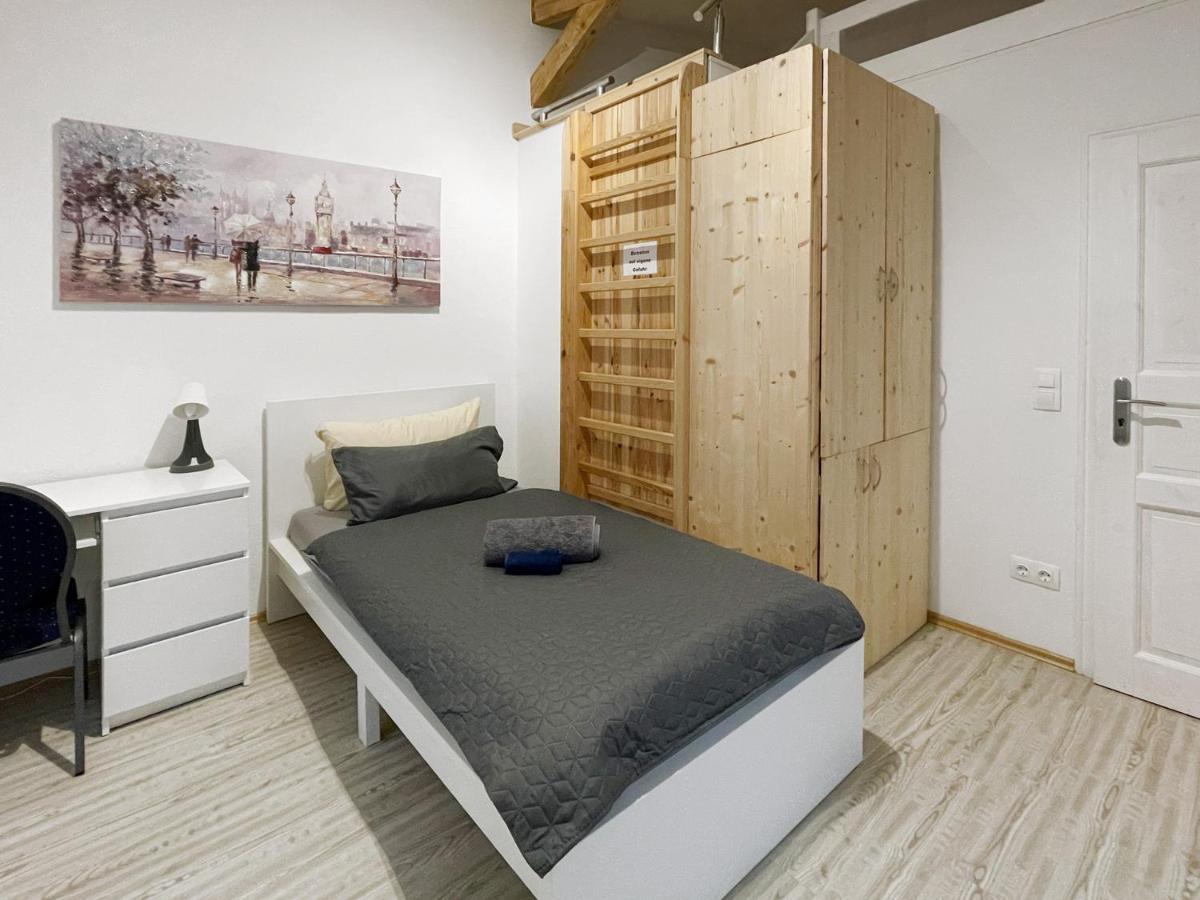 Kolonie Rontgental Schwanenburg Apartments מראה חיצוני תמונה