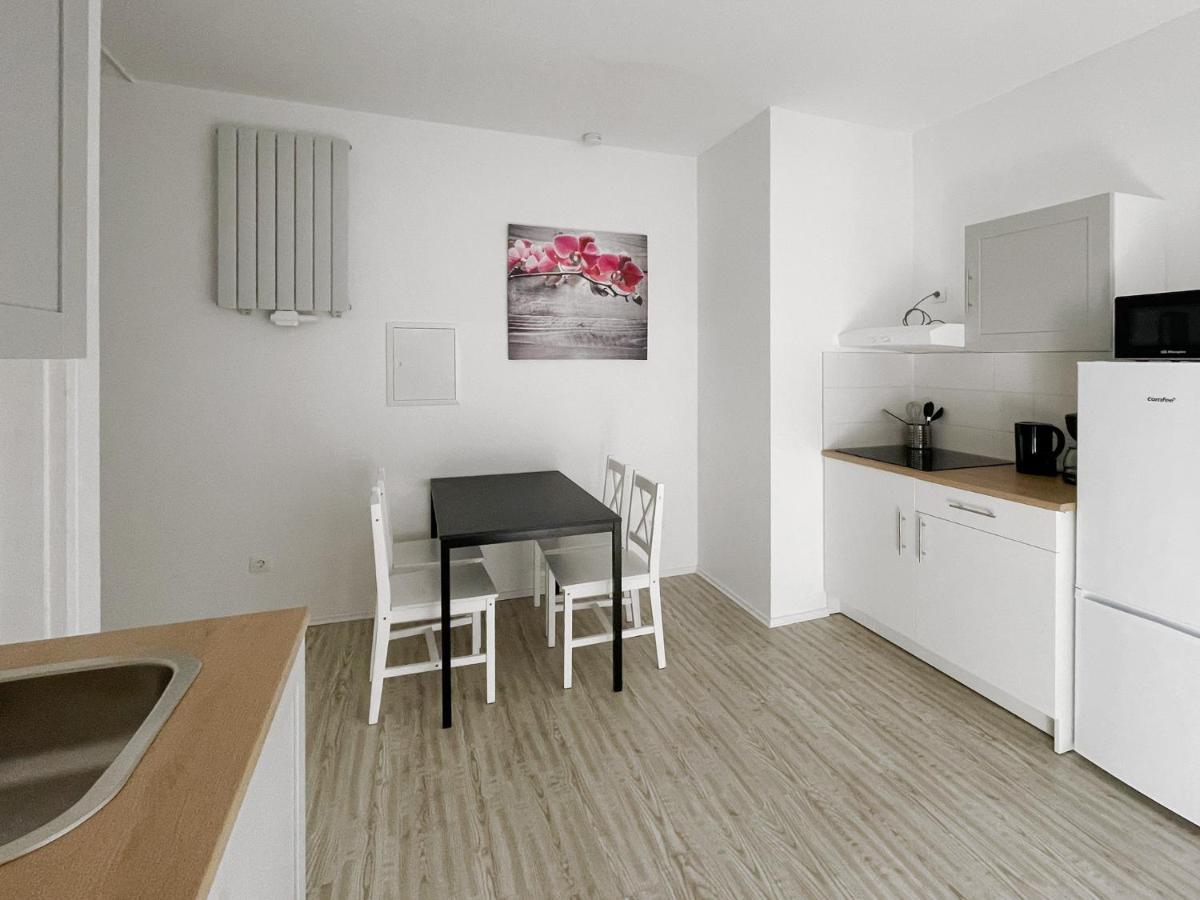 Kolonie Rontgental Schwanenburg Apartments מראה חיצוני תמונה