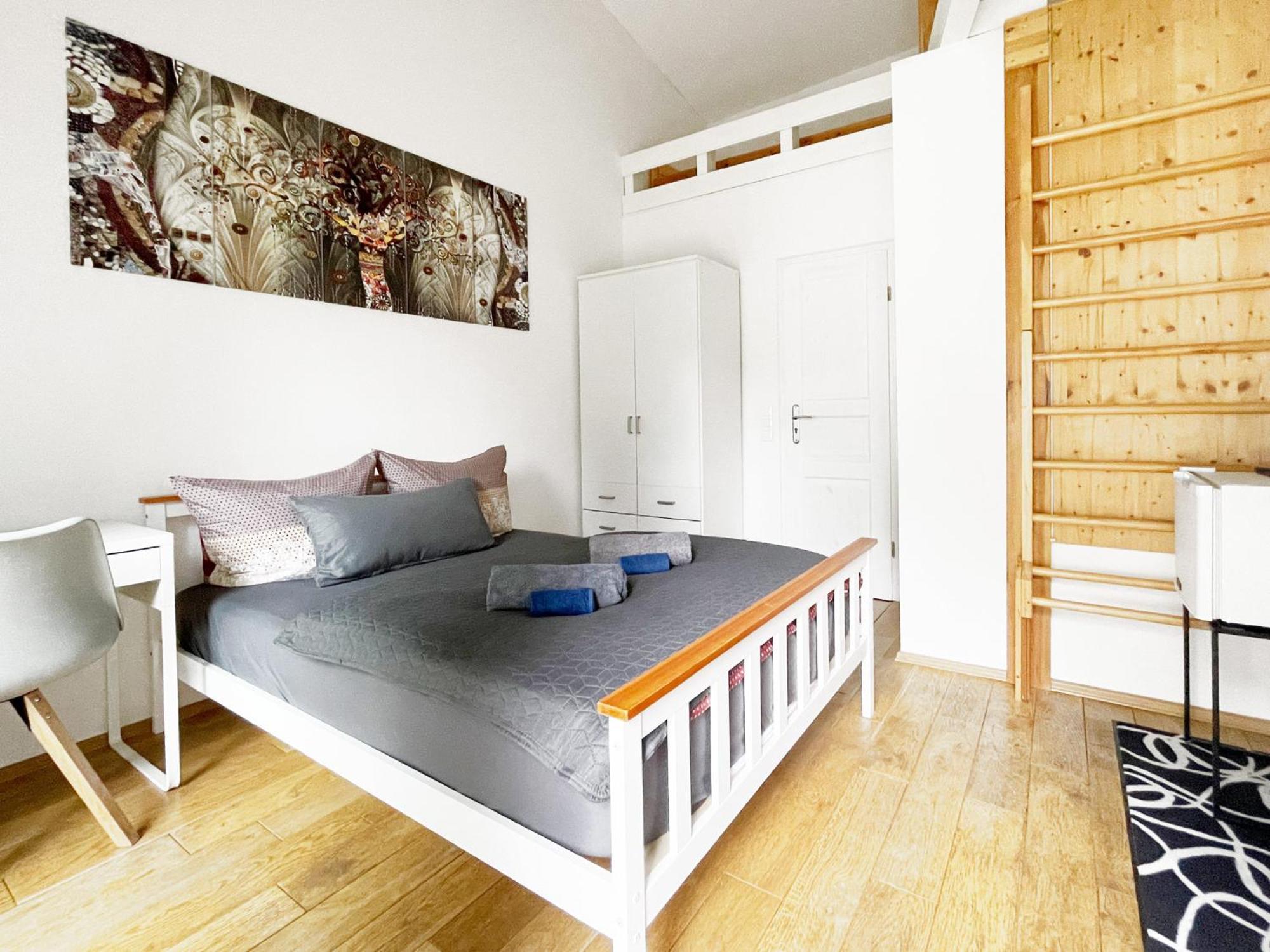 Kolonie Rontgental Schwanenburg Apartments מראה חיצוני תמונה