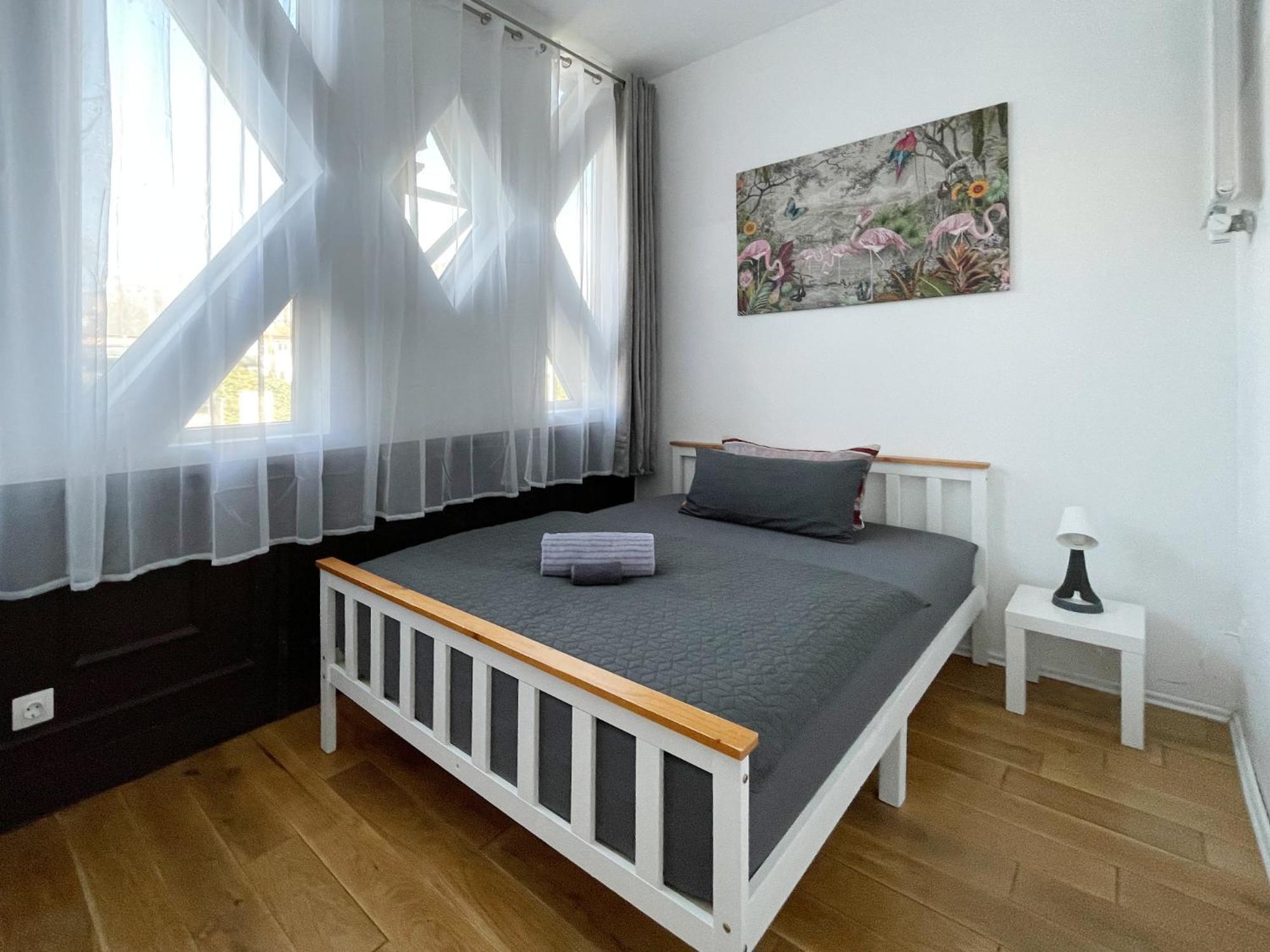 Kolonie Rontgental Schwanenburg Apartments מראה חיצוני תמונה